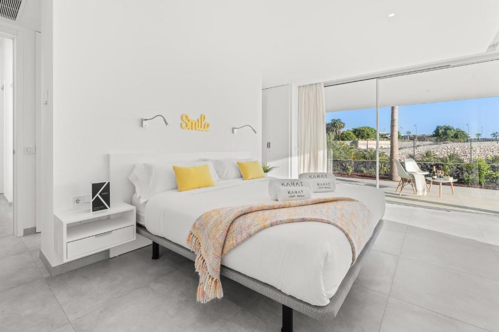 KARAT Villa Zambrano - INCLUDES GOLF CART and DAILY MAID ...