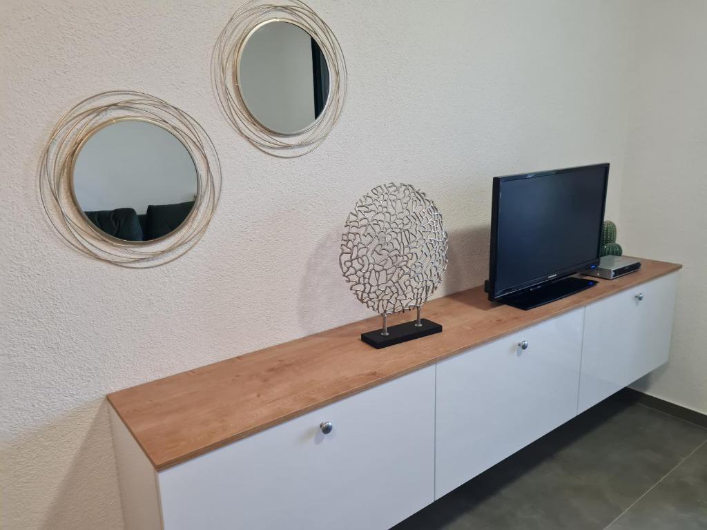 TV a/nebo společenská místnost v ubytování Holiday Park Lu-Ka
