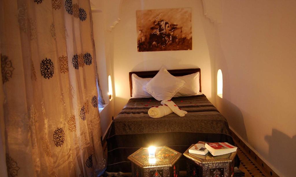 Postel nebo postele na pokoji v ubytování Hotel Riad Todos