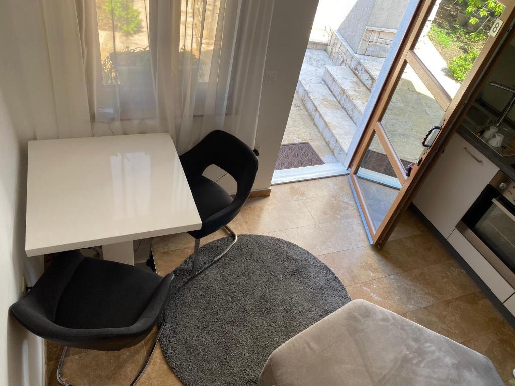 Posedenie v ubytovaní Villa Lucica Trogir