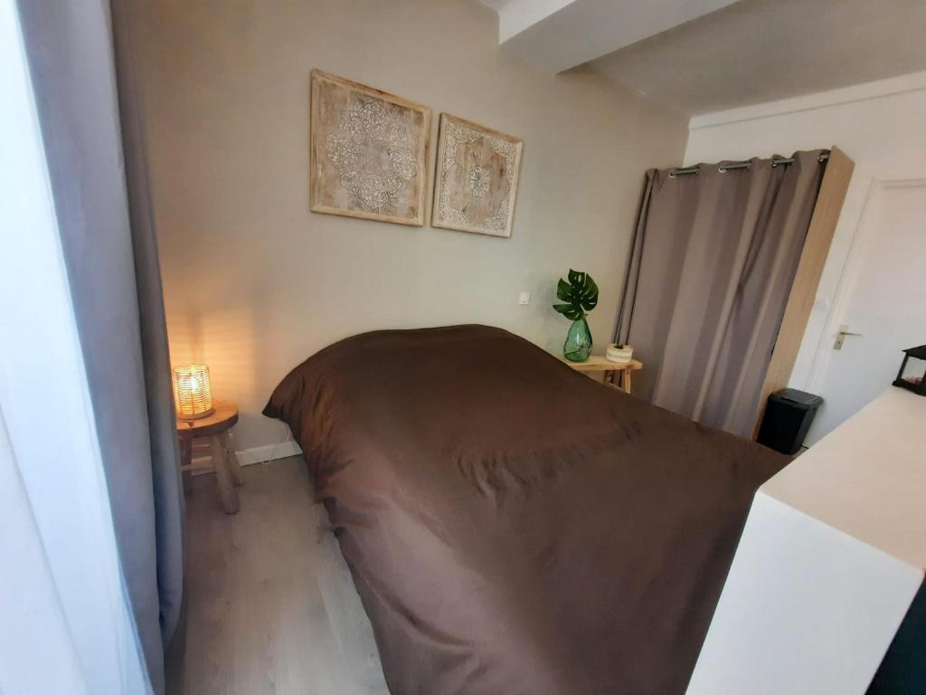 La gerbe de blé, Laval – Updated 2023 Prices