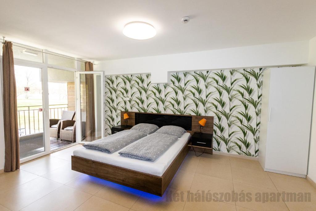 Tisza Gyöngye Apartmanok - Appartamento Con Due Camere Da Letto