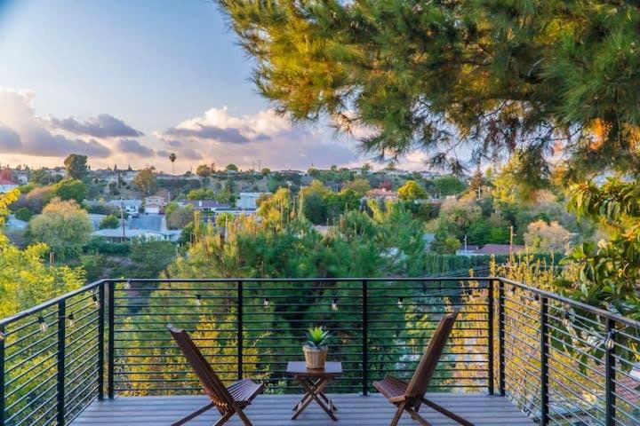 Guest House with Amazing View - Housity