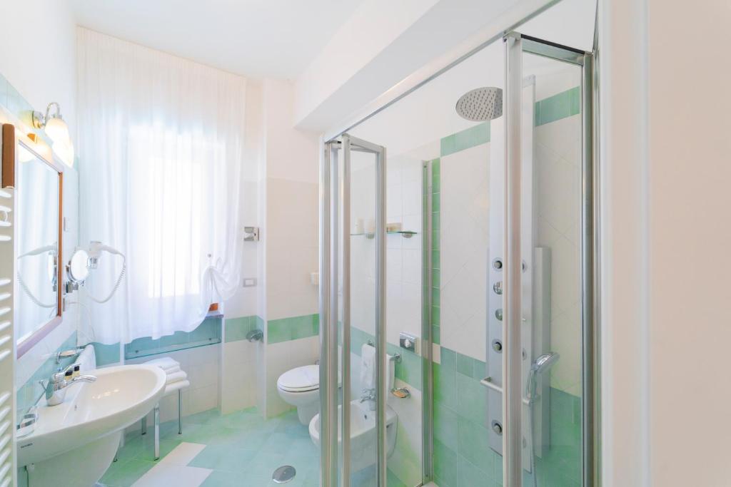 Koupelna v ubytování Hotel San Pietro