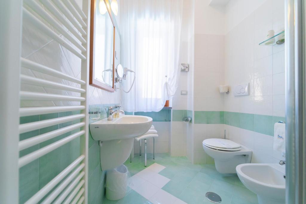 Koupelna v ubytování Hotel San Pietro