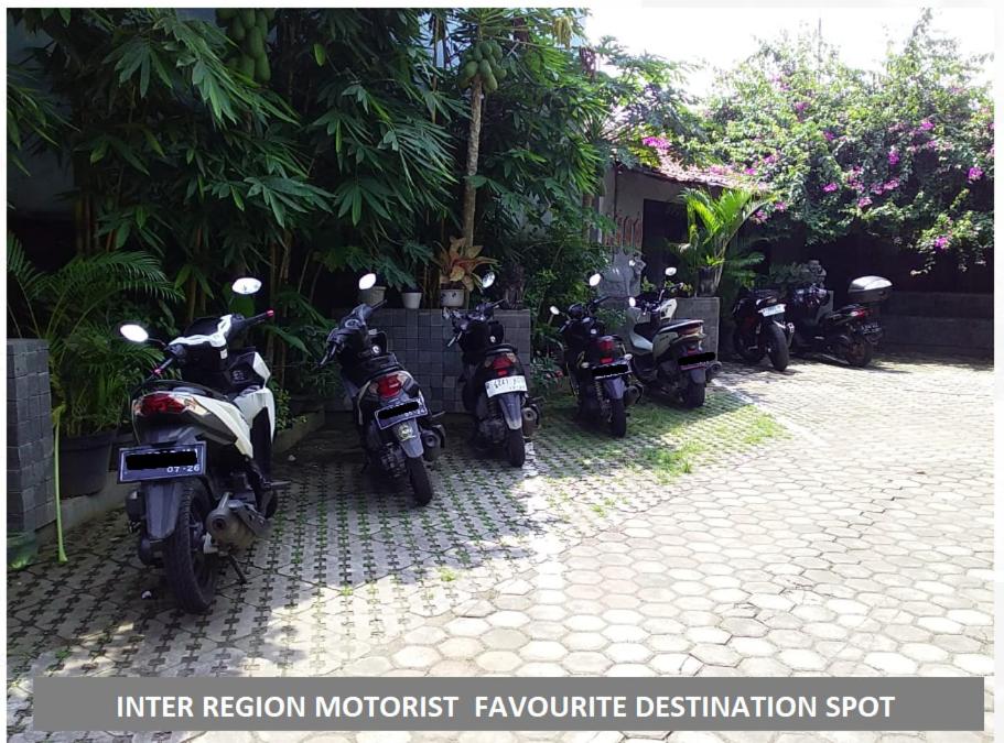Foto dalla galleria di CIDERES HOLIDAY HOME a Majalengka