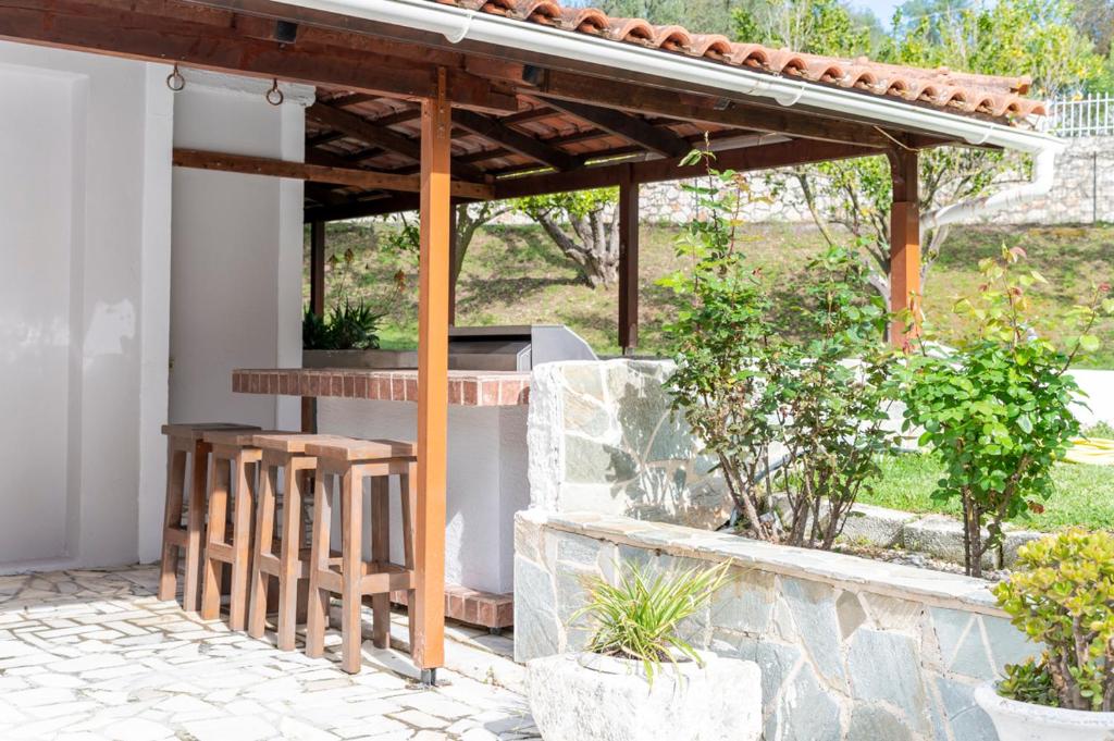 Vonkajšia záhrada v ubytovaní Holiday House Zakynthos