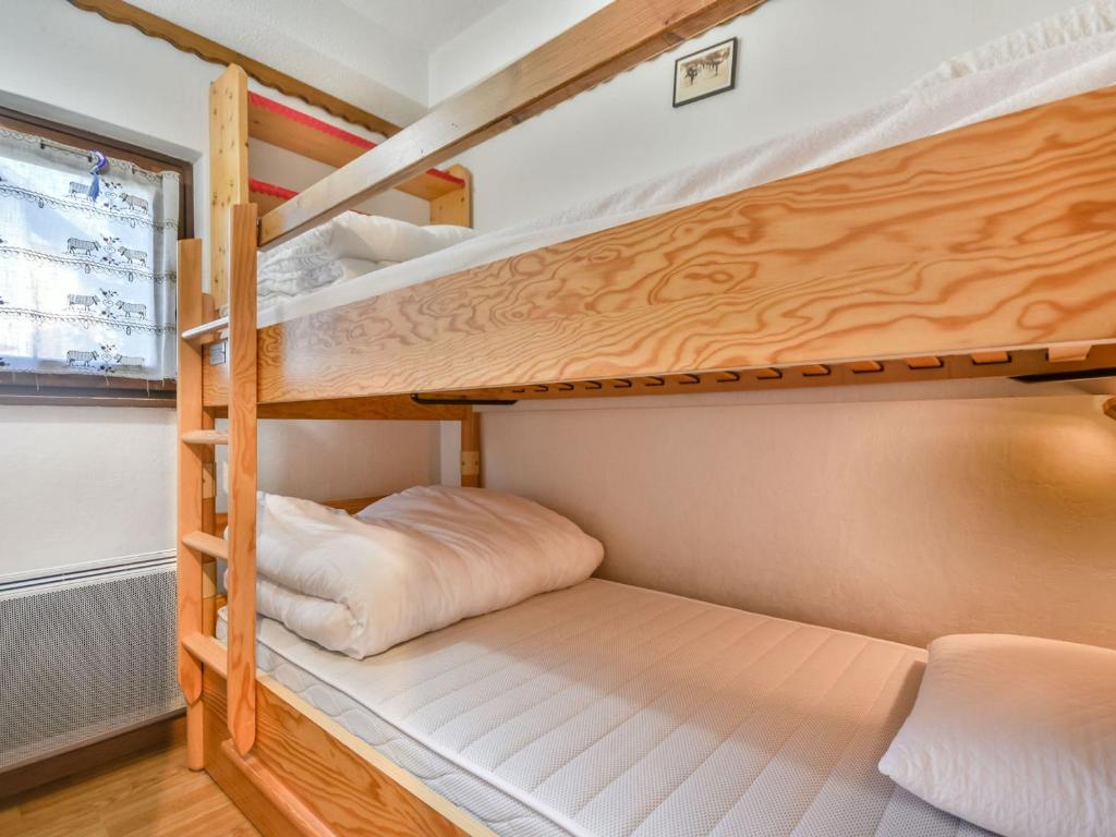 Posteľ alebo postele v izbe v ubytovaní Duplex cosy 4 pers. près des pistes - Les Gets, La Turche - FR-1-685-26