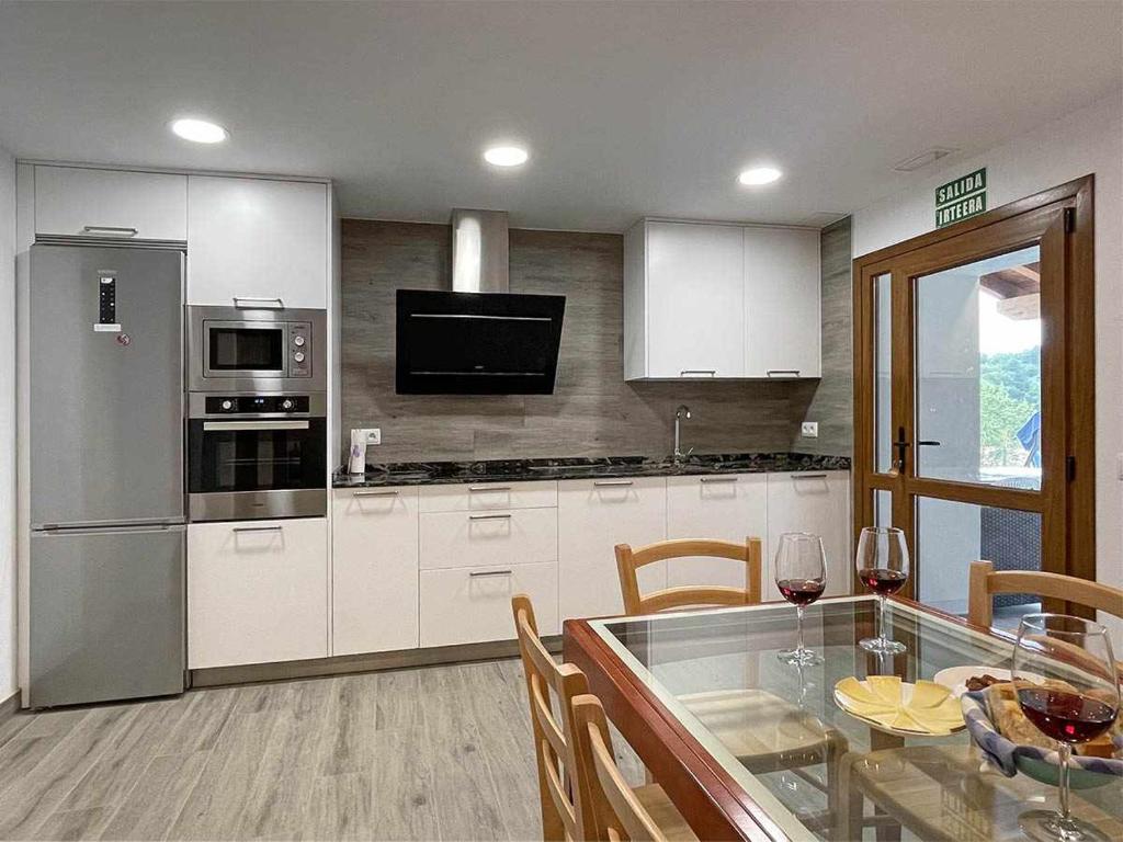 Kuchyň nebo kuchyňský kout v ubytování Casa Jabarde