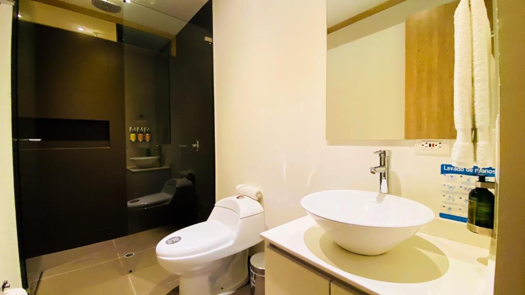 Koupelna v ubytování Hemma Bogotá Country Luxury Suites Hotel