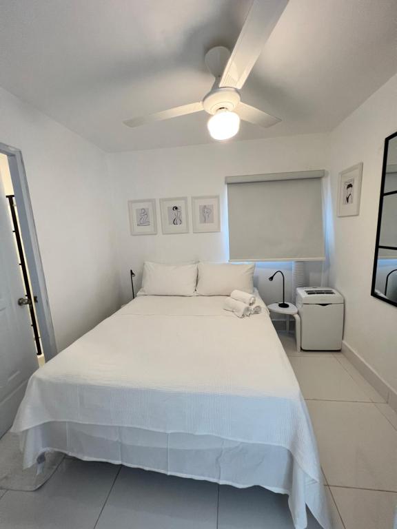 Postel nebo postele na pokoji v ubytování Casa rosada beach front