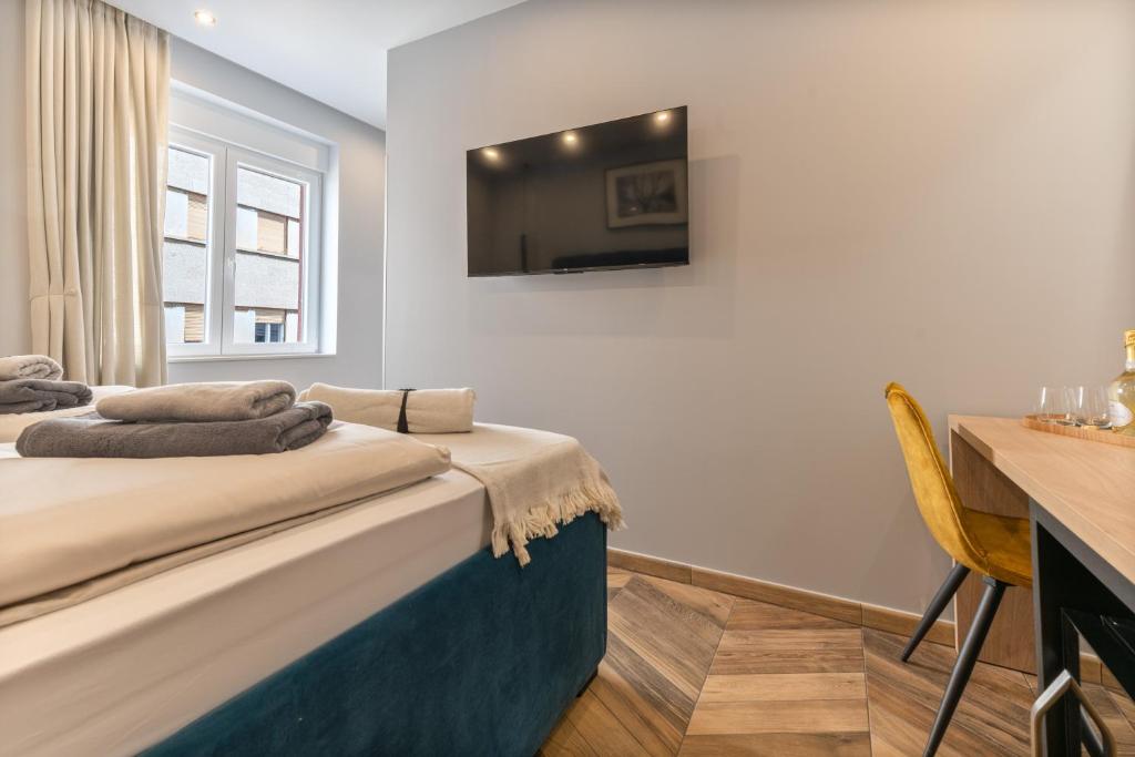 West Coast Deluxe rooms