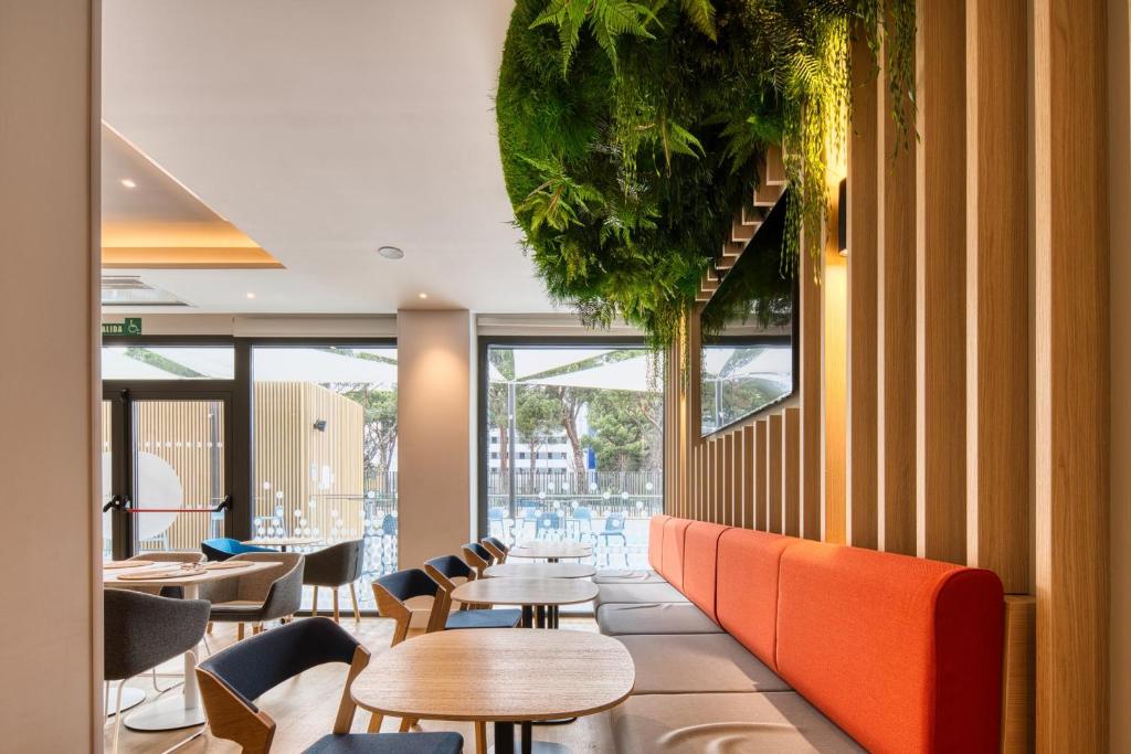 Holiday Inn Express - Madrid - Airport by IHG - Resim 4