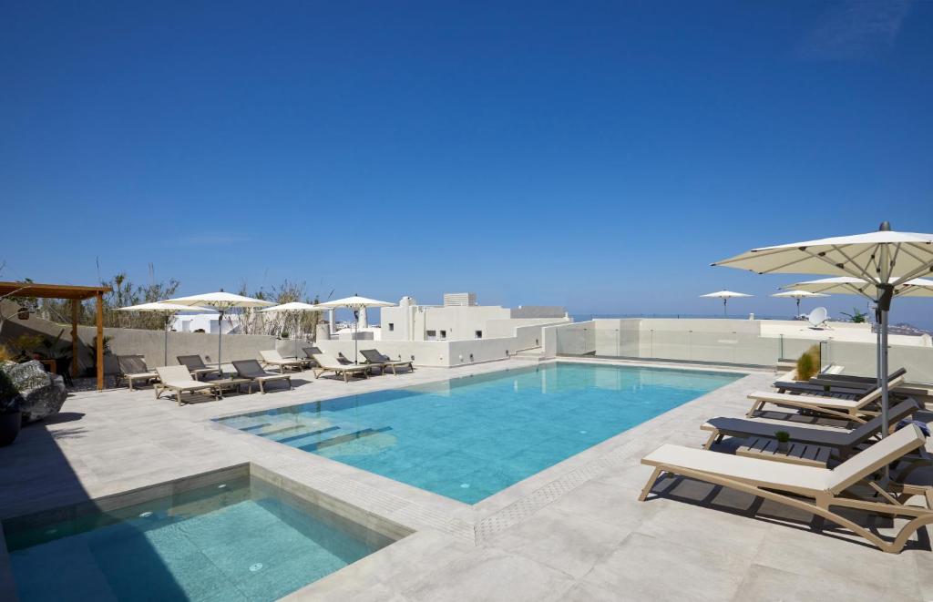 A piscina em ou perto de Mayu Suites