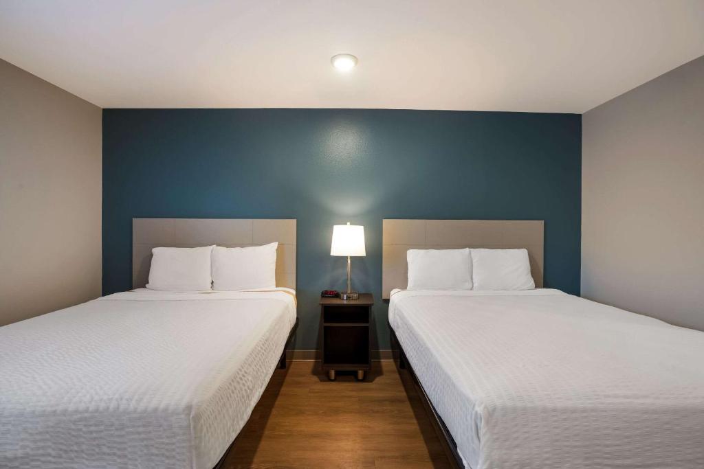 WoodSpring Suites Orlando North - Maitland - Double Room With Two Double Beds - Non-Smoking
