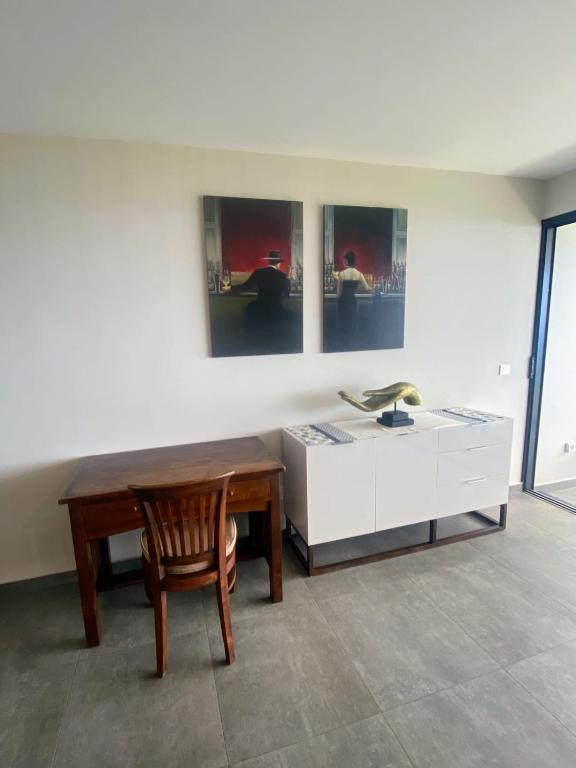 Near Papeete modern apartment with sea view - photo 10 - Tahiti, Polynésie