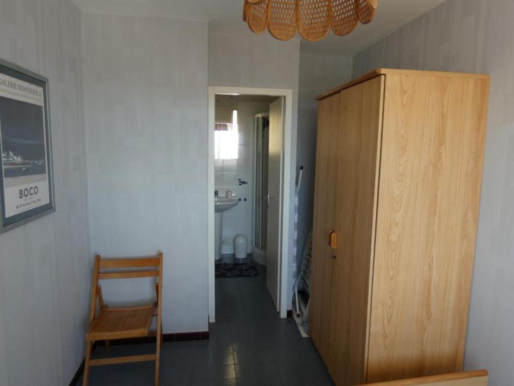 Fotografia z galérie ubytovania Appartement bord de mer à Notre Dame de Monts - 38m², 4 pers, animaux admis - FR-1-540-250 v destinácii Notre-Dame-de-Monts