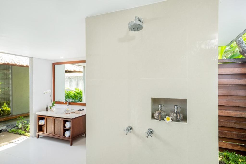 Mayaloka Villas Seminyak - 8