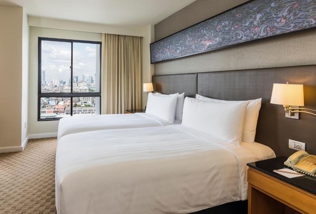 
Grand Deluxe One-Bedroom Twin
