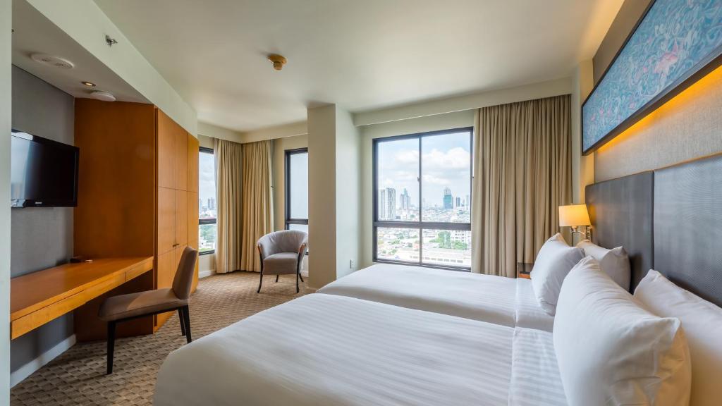 
Deluxe One-Bedroom Twin
