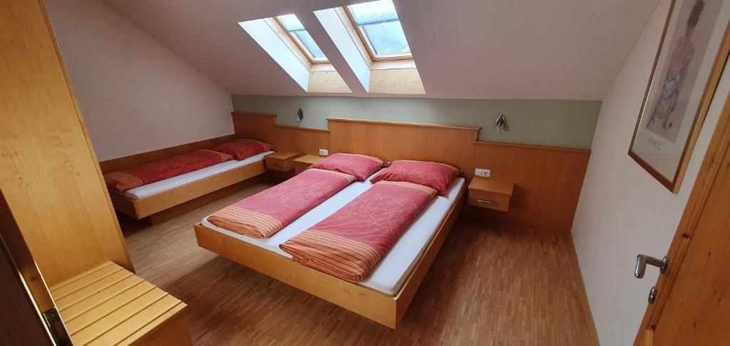 Postel nebo postele na pokoji v ubytování Landhaus Zitz