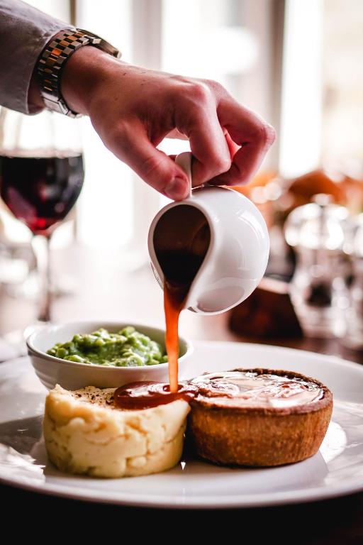 Halifax Hall - Resim 21