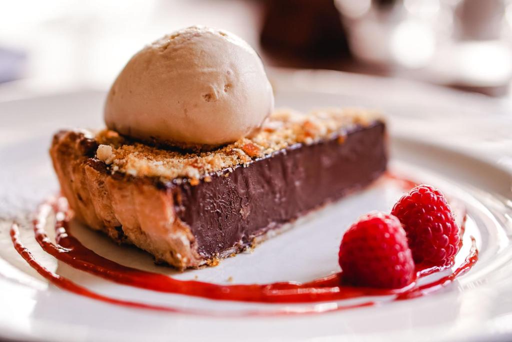 Halifax Hall - Resim 23