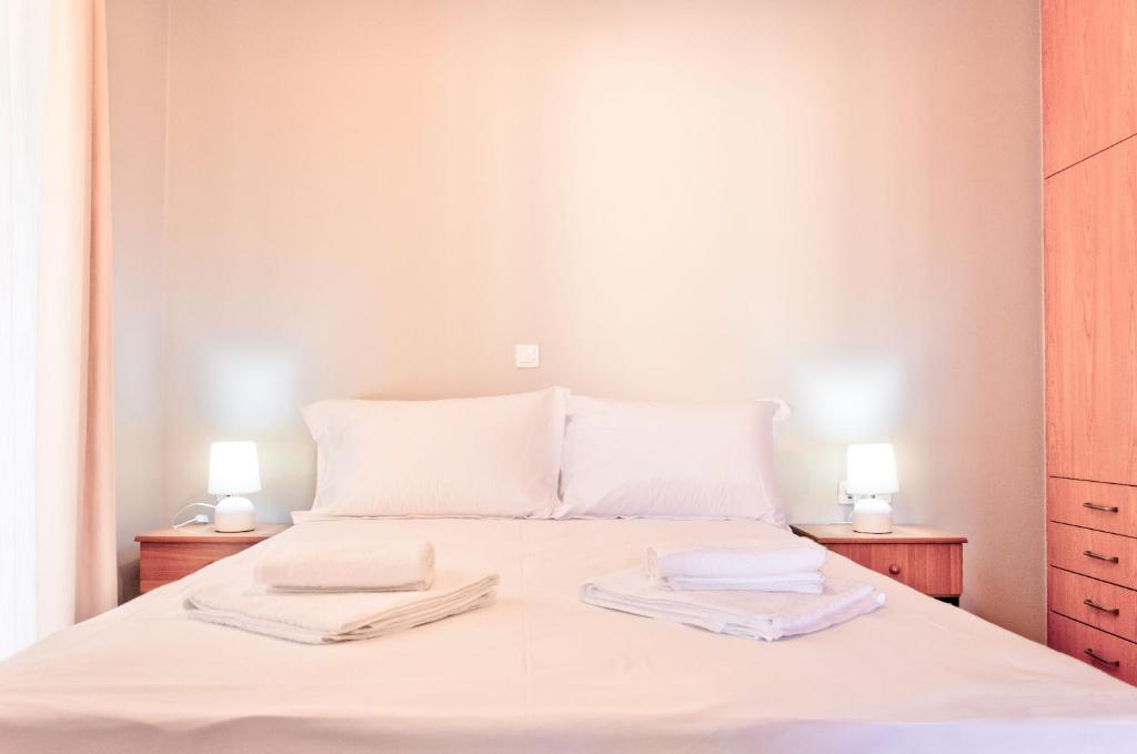 Barbaras Apartments - 14