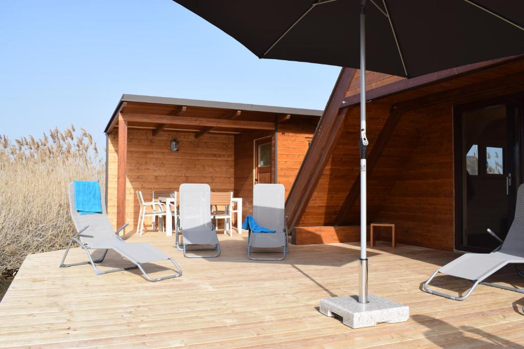 Patio nebo venkovní prostory v ubytování Chalet im See - Nr 51