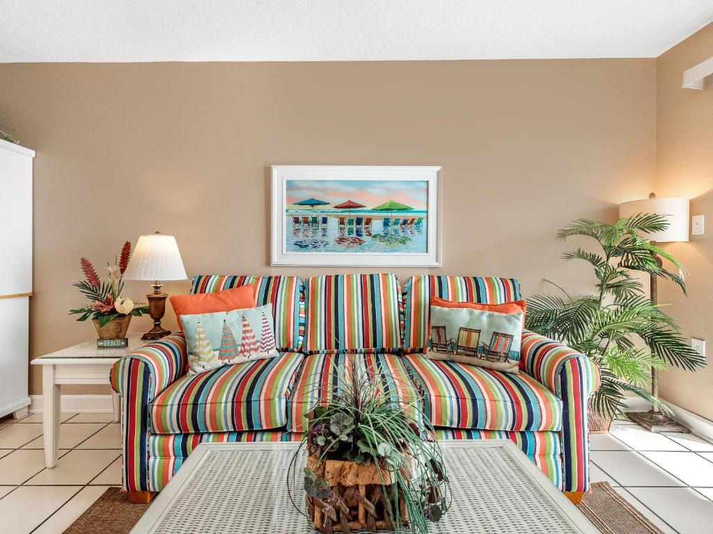 Clearwater 4D, Gulf Shores (updated prices 2024)