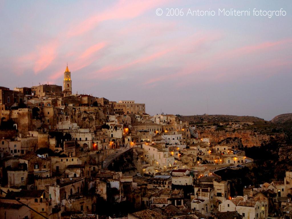 Nespecifikovaný výhled na destinaci Matera nebo výhled na město při pohledu z bed and breakfast