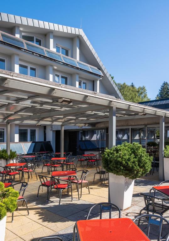 Restauracja lub miejsce do jedzenia w obiekcie Hotel Jezerka