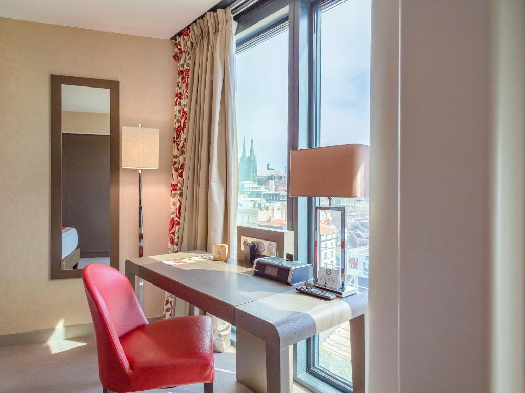 Mercure Clermont Ferrand centre Jaude - Junior King Suite