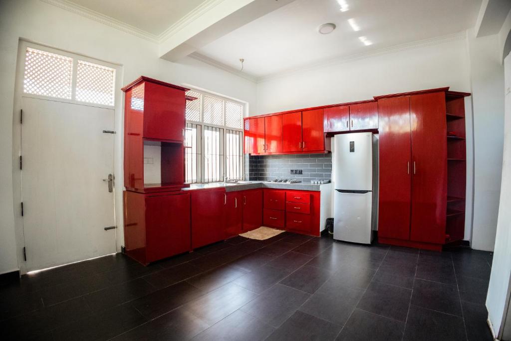 Kuchyň nebo kuchyňský kout v ubytování Lankahuts Villa