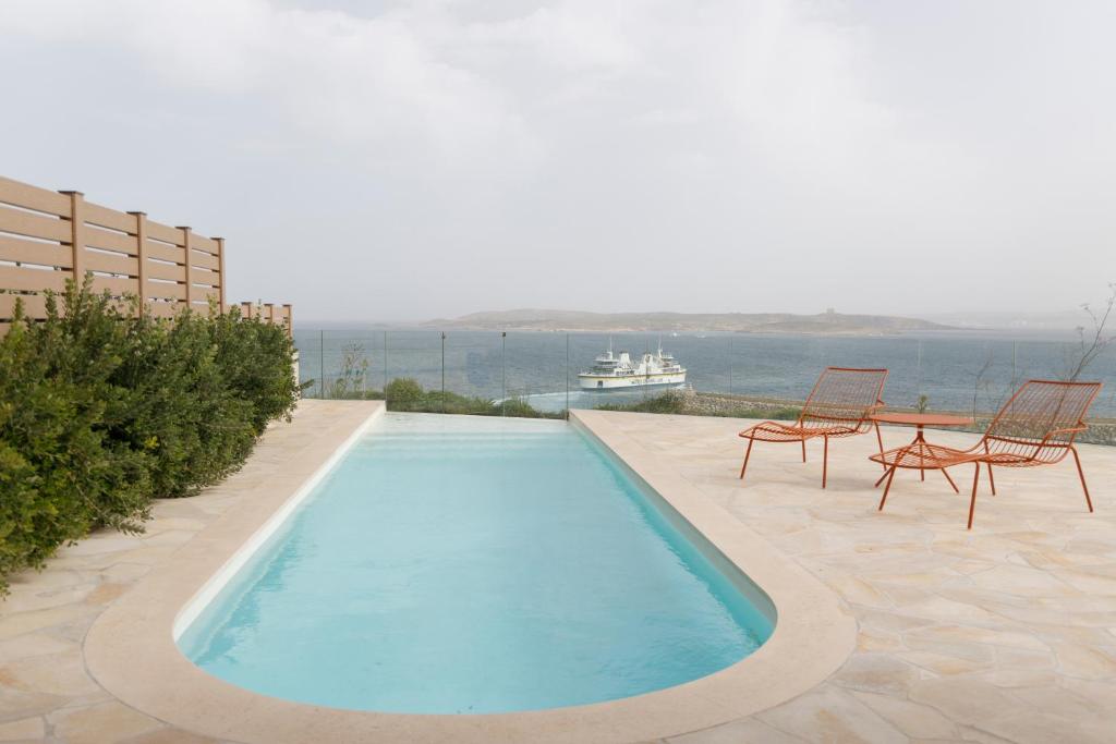 Bazén v ubytování Gozo Harbour Views, Mgarr Heights nebo v jeho okolí