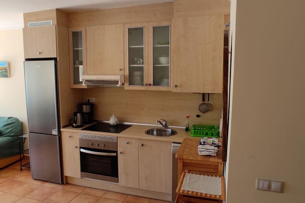 Kuchyň nebo kuchyňský kout v ubytování Villa Paraiso, El Sultán, Corralejo, Fuerteventura