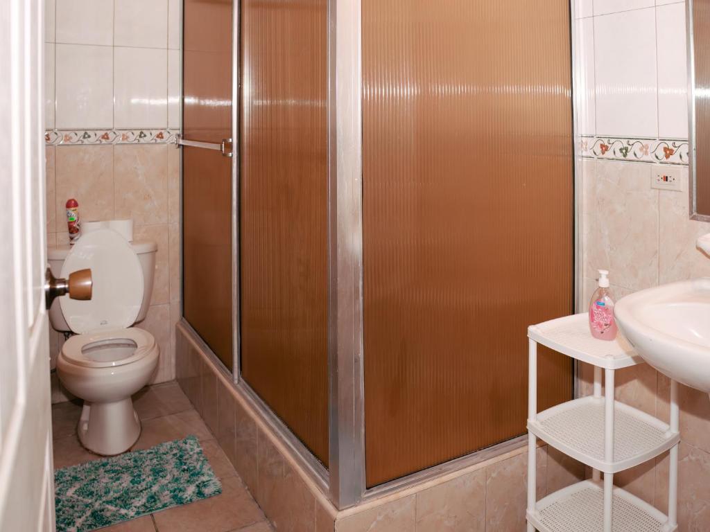 Koupelna v ubytování Kiskadee Korner Vacations