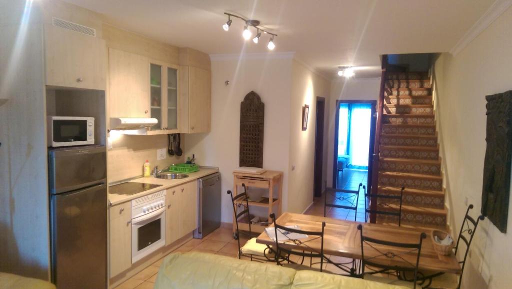Kuchyň nebo kuchyňský kout v ubytování Villa Paraiso, El Sultán, Corralejo, Fuerteventura