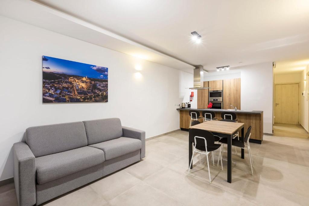 Gallery image of GZIRA Suite 7-Hosted by Sweetstay in Il-Gżira
