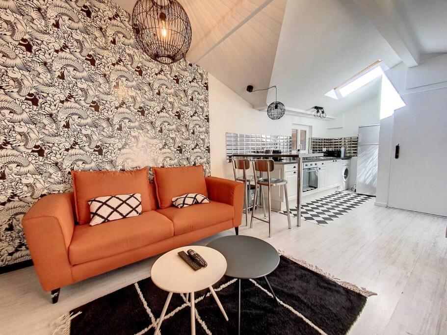 Photo de la galerie de l'établissement Bienvenue à la Tatoo Room, à Bourgoin-Jallieu