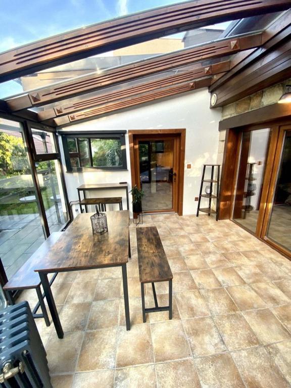 Balkón nebo terasa v ubytování Apartment Holín