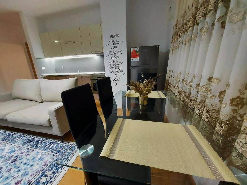 Cafi Apartments - Imazhi 8