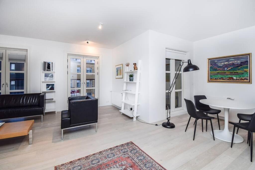 City Point Reykjavik Luxury Apartments Surtsey, Reykjavík (updated