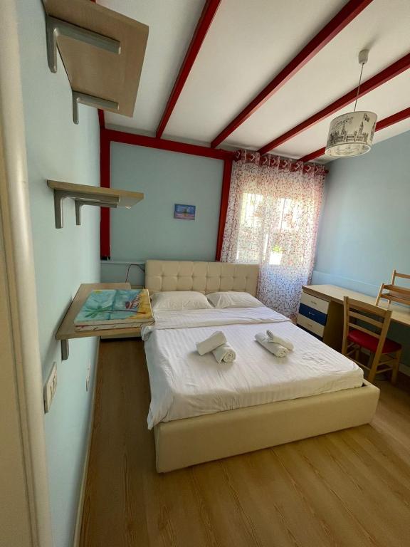 3 Bedroom Apartment - Imazhi 2
