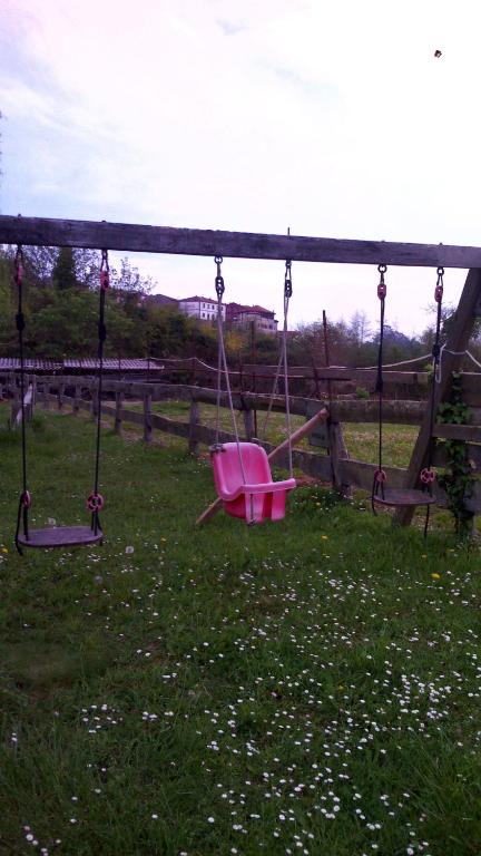 A garden outside Hotel El Sueve