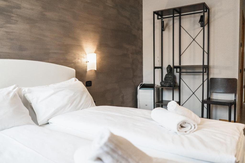 La Cantinota - Locanda De Manincor Rooms - Standard Double Room