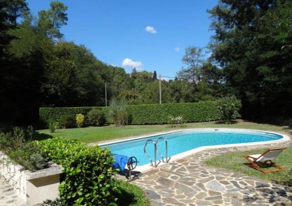 Fotografia z galérie ubytovania Magnifique Maison avec piscine sans vis à vis 4 chambres et 1 mezzanine dans un milieu verdoyant v destinácii Saint-Jean-du-Gard