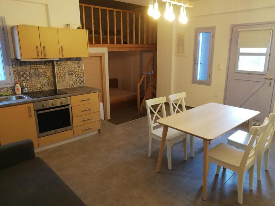 Kuchyň nebo kuchyňský kout v ubytování Ios Endless Blue Luxury Bungalows