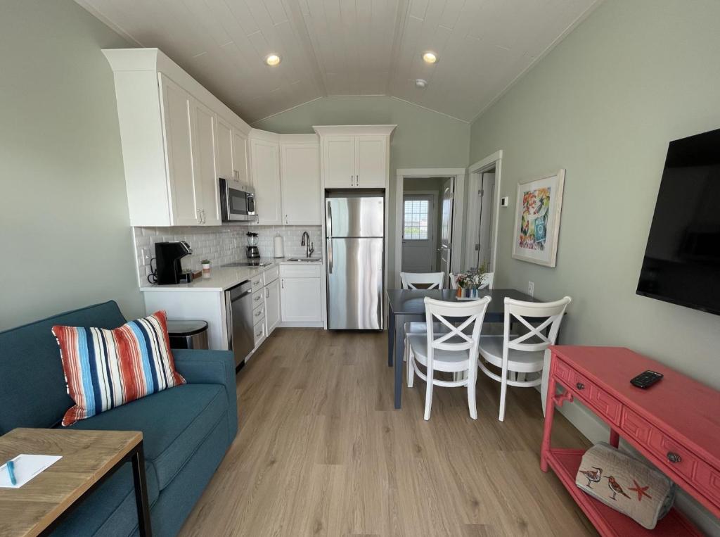 Key West Cottages - Two-Bedroom Villa