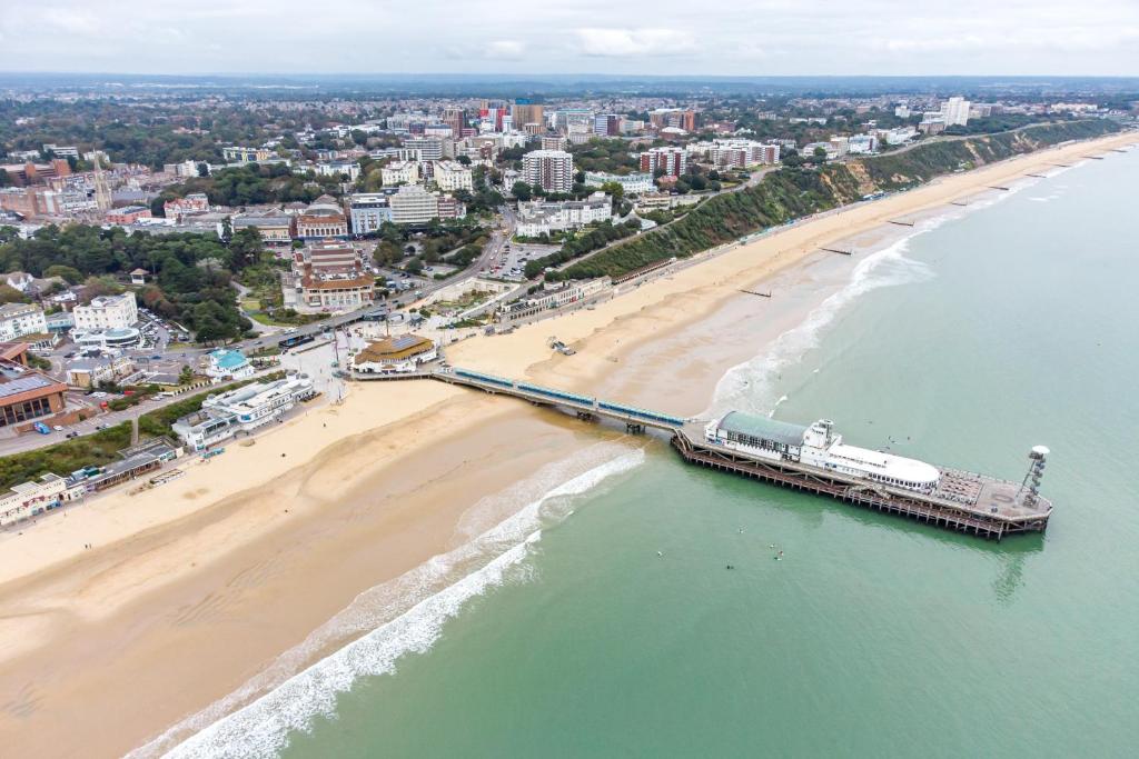 Fotografie z fotogalerie ubytování City central apartment v destinaci Bournemouth